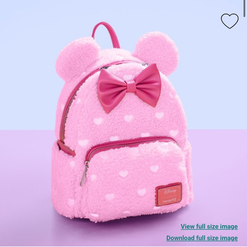 Loungefly Minnie Mouse Exclusive Hearts Strawberry Scented Sherpa Bundle - Picture 9 of 13